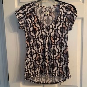 Greyhound-printed Fitted Tee